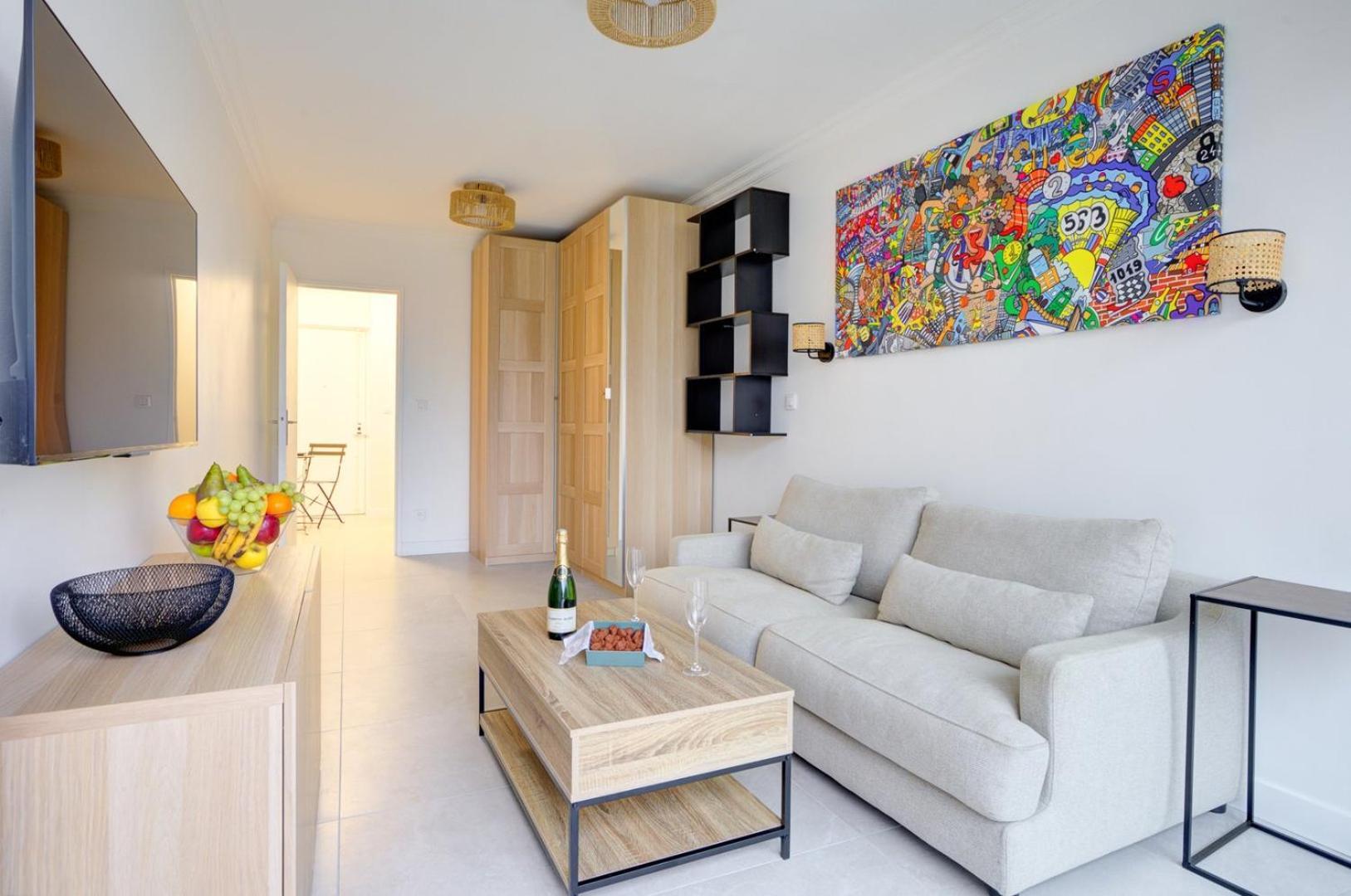 Bluestay 807 - Superb * Parijs
